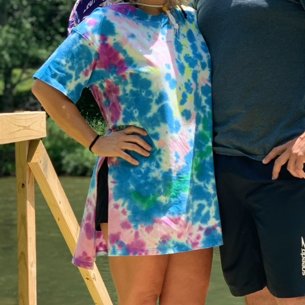 American Eagle Tie dye loose fit tee